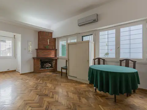 Casa lote propio 6 ambientes en Olivos