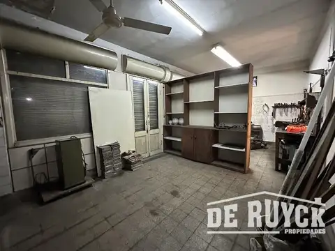 Local en Venta 70 años