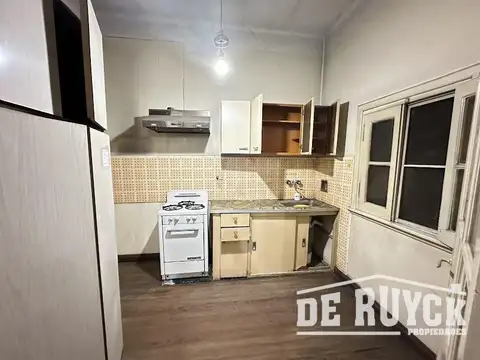 Local en Venta 70 años
