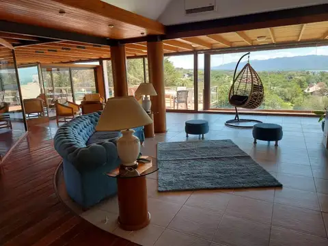 Casa en Alquiler Temporal de 5 dormitorios
