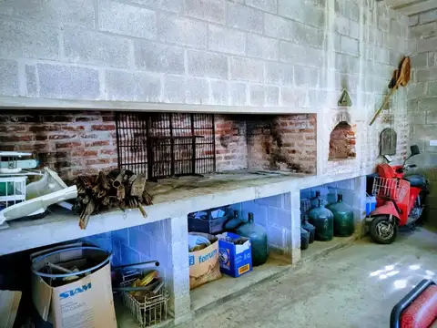 Galpon en Alquiler en Loma Verde, $ 3.000.000