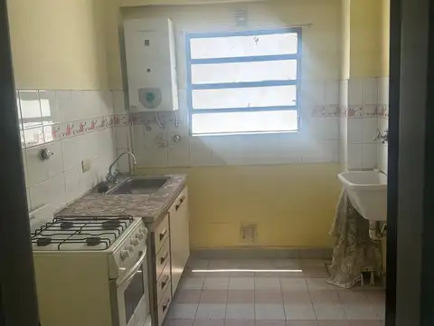 Coronel Apolinario Figueroa 900, Piso 4