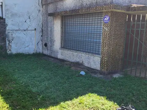 FRENCH AL 7600 - VENTA DE CASA 2 DORMITORIOS EN FISHERTON ROSARIO