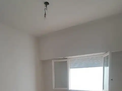 Departamento en Alquiler en Villa del Parque, $ 700.000