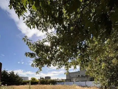 Lote en venta, barrio Don Carlos - La Plata