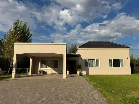 Venta Casa 4 ambientes Don Joaquín