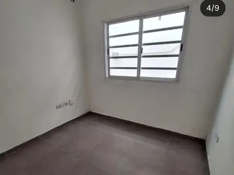 Depto Tipo Casa en Alquiler en San Justo, $ 330.000