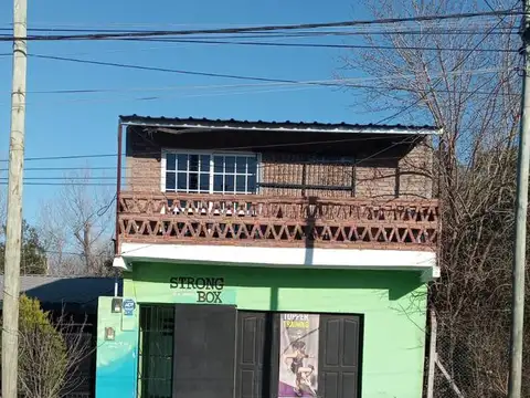 Casa en venta - 2 Dormitorios 1 Baño - Local - Departamento - 895Mts2 - Guernica