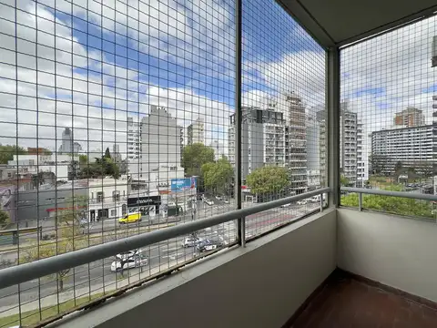Departamento 4 ambientes con 3 baños