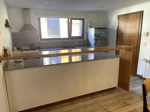 Depto Tipo Casa en Alquiler de 2 ambientes