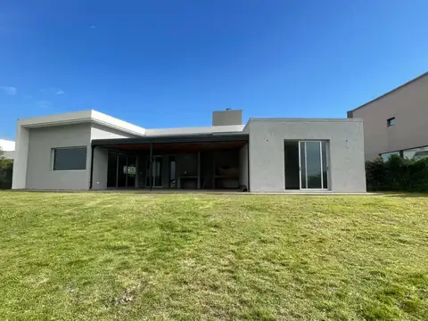 Casa en Venta en San Sebastian, USD 259.000