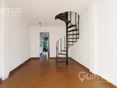 Depto Tipo Casa en Venta de 3 ambientes