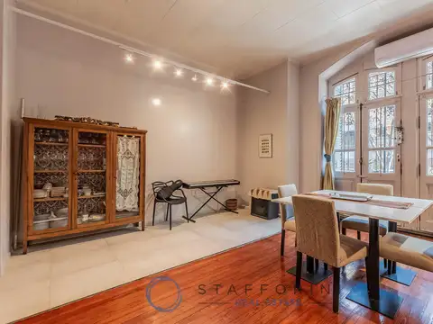 Depto Tipo Casa en Venta 80 años