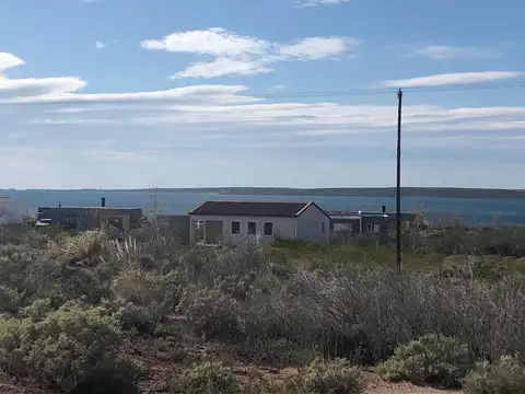 CASA EN VENTA, LAGO MARI MENUCO