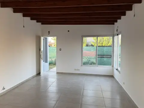 Casa en Alquiler en Roldan, $ 750.000