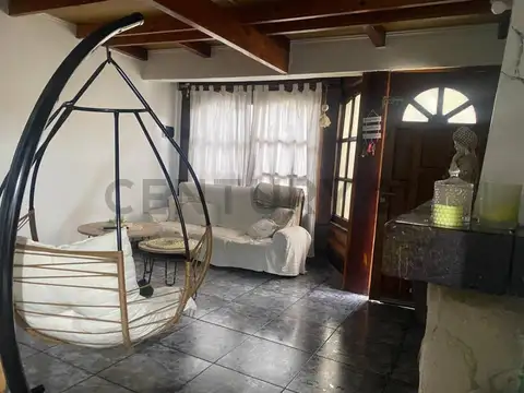 Venta PH 4 ambientes - Lanús Oeste