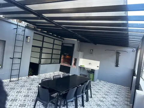 Departamento en Venta con 1 cochera