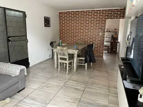Casa a la venta en Ringuelet