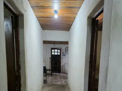 CASA EN VENTA EN LAVALLE , SOBRE RUTA 27 KM 111