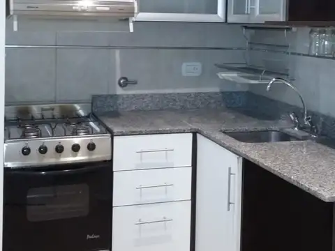 Departamento en Venta en Monte Castro, USD 105.000