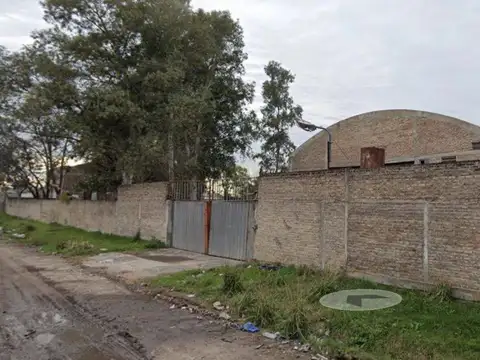 Galpon en Venta en 9 de Abril, USD 650.000