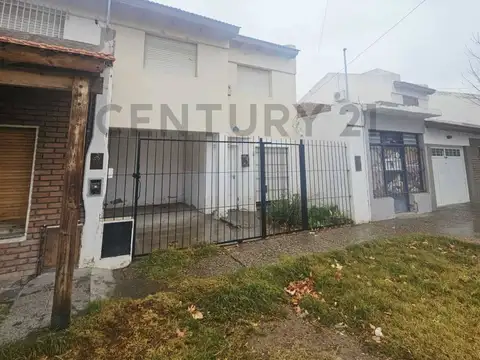 San Martín 3800, Piso 0