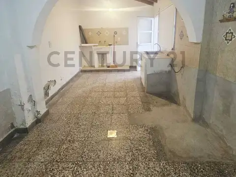 San Martín 3800, Piso 0