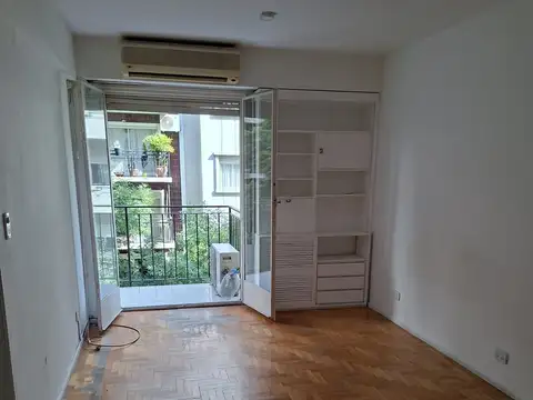 EXCELENTE MONOAMBIENTE EN PALERMO CHICO BARRIO NORTE / Luminoso! cocina separada y balcon al frente