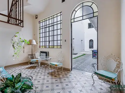 Depto Tipo Casa en Venta con 1 cocheras