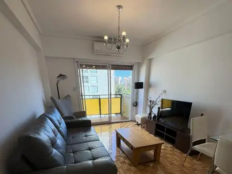 3 Ambientes - Al Frente - Balcon Corrido - Dependecia de Servicio