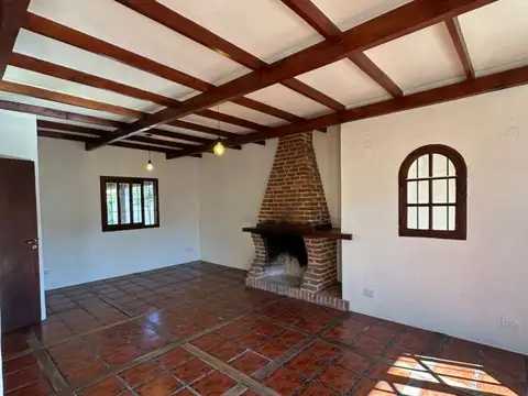 Casa en Alquiler de 4 dormitorios
