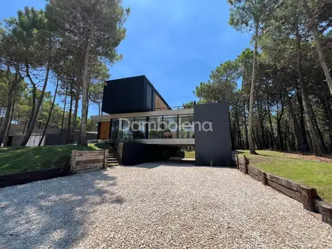 Casa  en Venta en Brisas, Villarobles, Pinamar