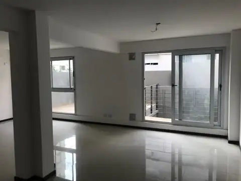 Mendoza 366 , Piso 2