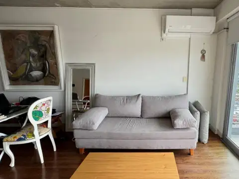 EXCELENTE MONOAMBIENTE CON TERRAZA PROPIA 