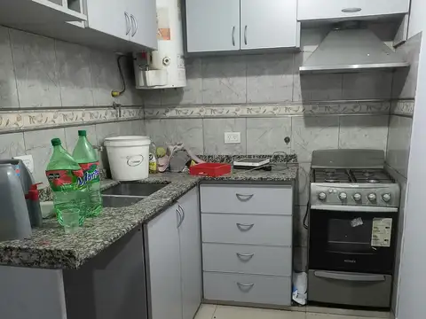 DEPARTAMENTO CON 2 DORMITORIOS-  lIVING- COCINA COMEDOR- BAÑO- BALCON