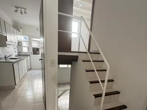 Depto Tipo Casa en Venta de 3 ambientes