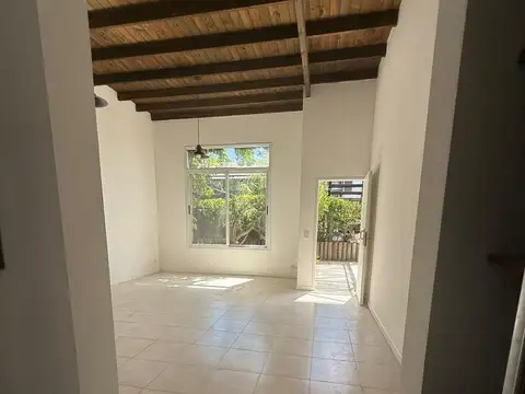 Juan B. Justo 300, Piso 0