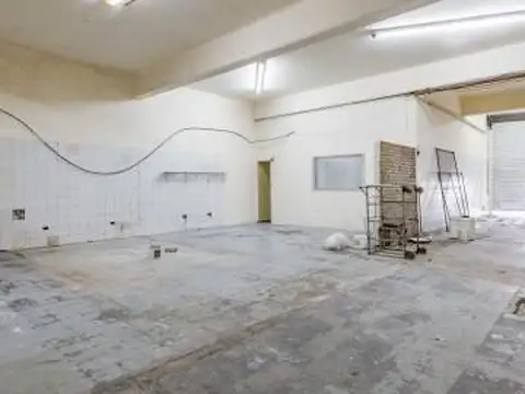 Local en Venta en Alberdi, USD 300.000