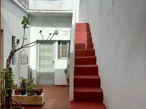 Depto Tipo Casa en Venta de 2 ambientes