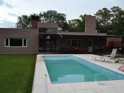 Casa en Venta de 4 dormitorios