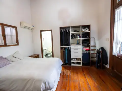 PH C/ENTR INDEP EN SAAVEDRA Y AV. BELGRANO - ESCRITORIO T/TERRAZA CON PARRILLA ESPECT LIVING SUITE