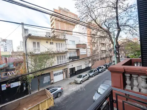 Depto Tipo Casa en Venta en Balvanera, USD 220.000