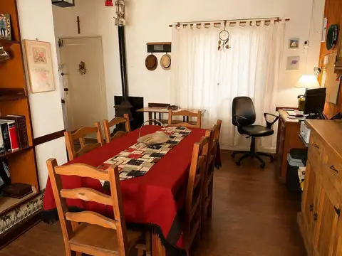 Depto Tipo Casa en Venta con 1 cocheras