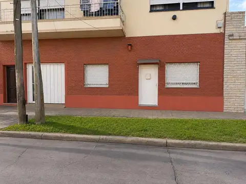 Depto Tipo Casa en Venta en Villa Granaderos de San Martín, USD 99.000