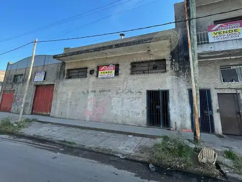 Galpon en Venta en Isidro Casanova, USD 160.000