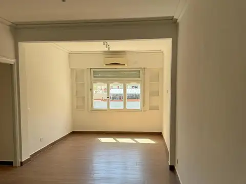 VENTA DE CUATRO AMB EN ALMAGRO DIVNO LUMINOSO UNICO 