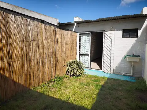 Depto Tipo Casa en Alquiler en Colonia del Sacramento, $U 14.300