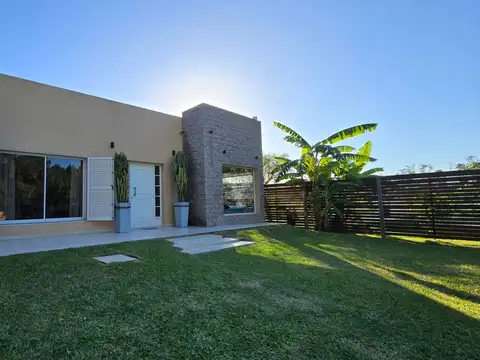 CASA 3 DORMITORIOS ACC CIUDAD FEDERACION E.RIOS