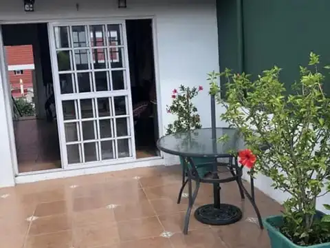 Venta. Casa. 5 ambientes. Alvarez Thomas 300. Colegiales.