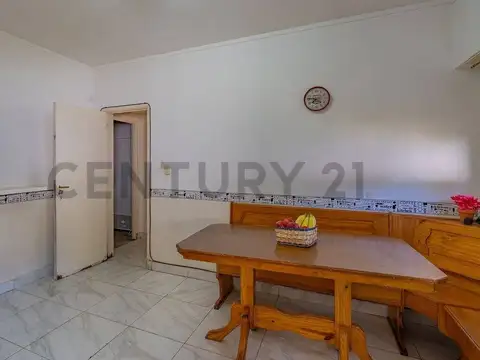 Napoles 2300, Piso 0